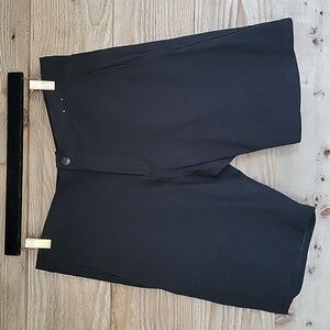 NWT JEFF Size Medium Black Flat Front Shorts